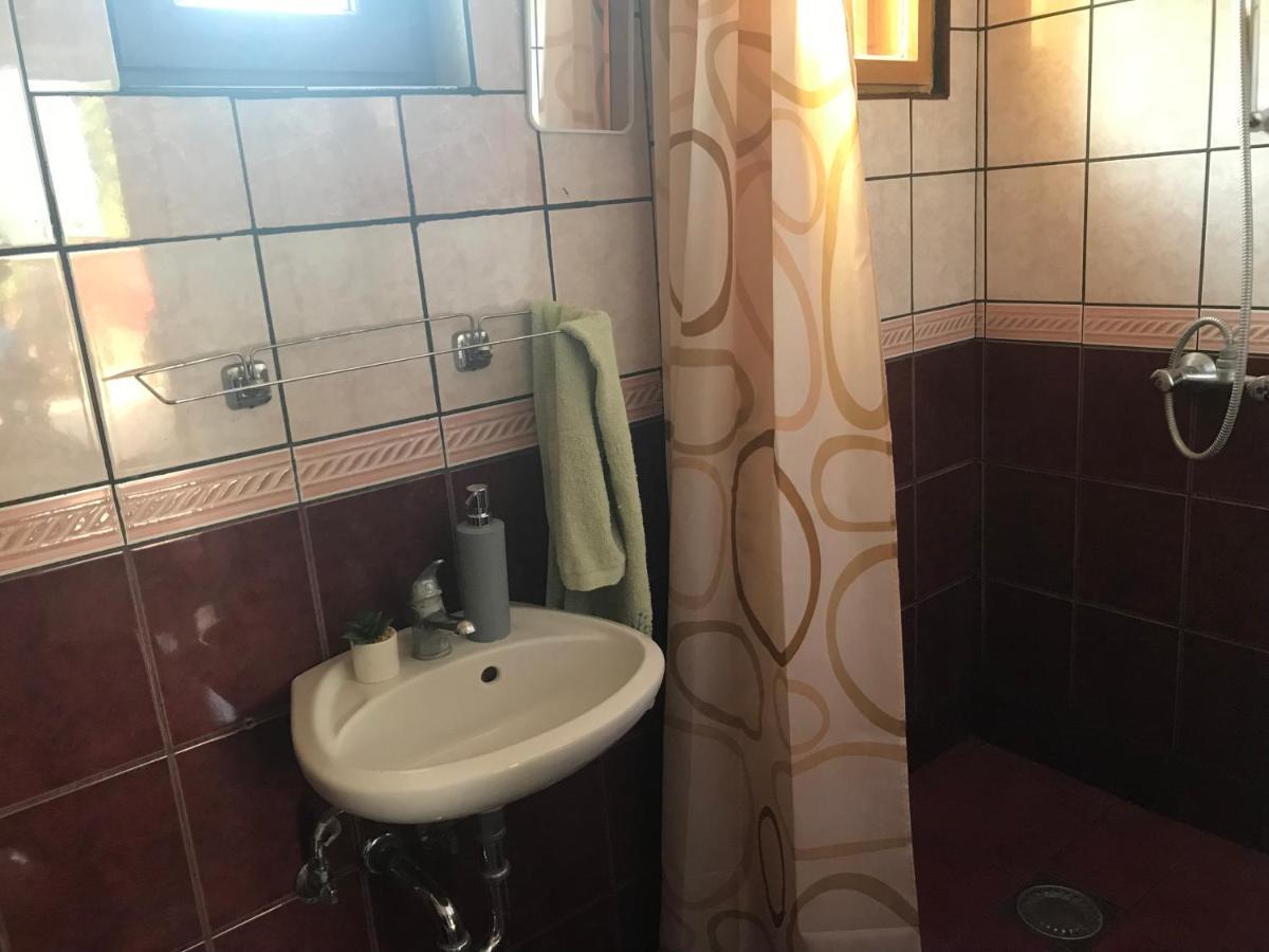 Edu Apartman Hajduszoboszlo Exterior photo