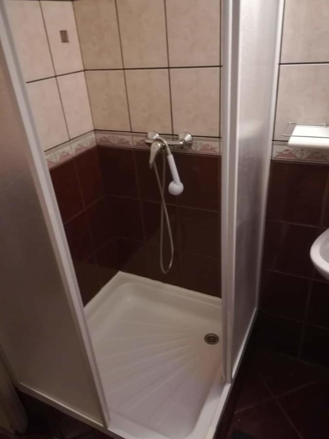 Edu Apartman Hajduszoboszlo Exterior photo